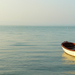 A Balaton, reggel, csónakkal